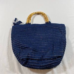 Summer Textured Hand bag Denim Blue wooden handle navy blue interior poc…